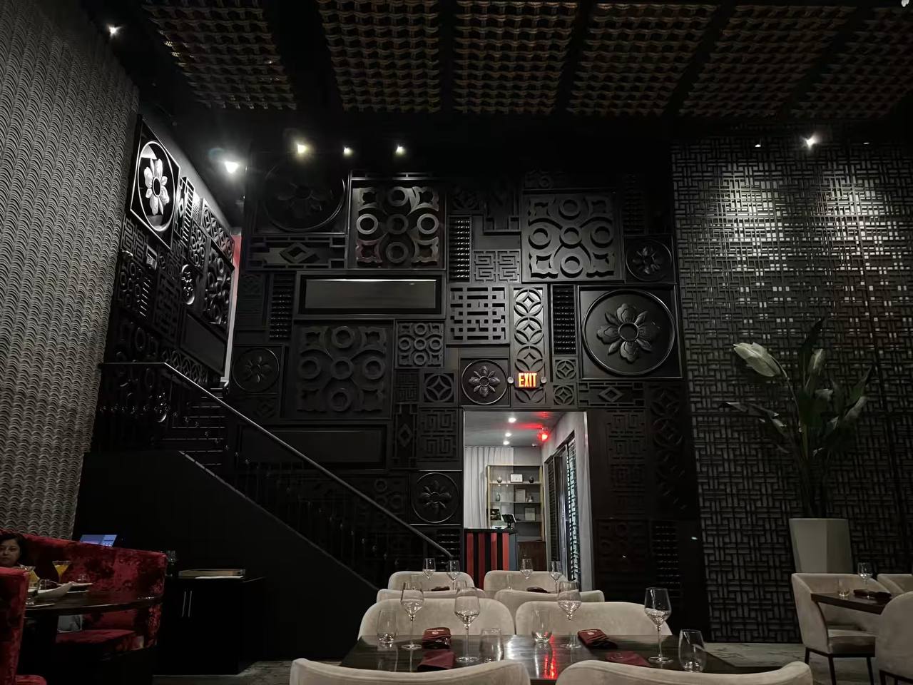 Saffron Lounge wall panels